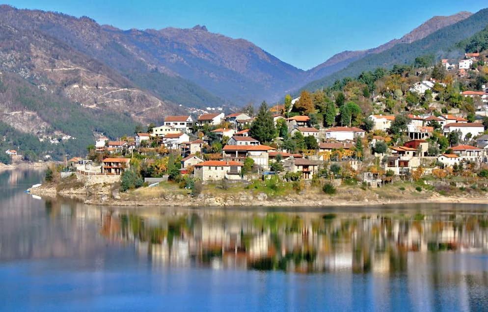 Вилла Quinta Flor De Lis, Geres Виейра-ду-Минью Экстерьер фото